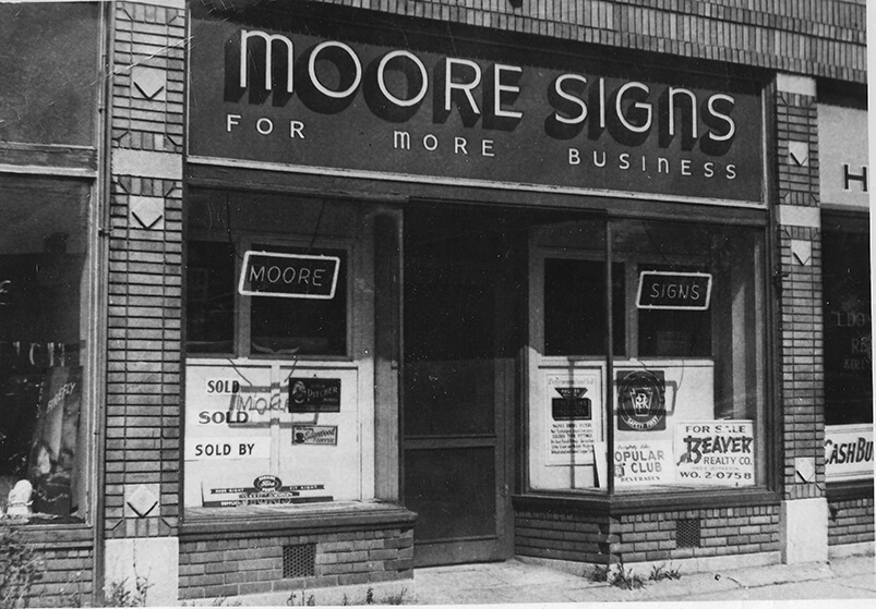 About Chuck Moore's Commercial Sign Service, LLC.